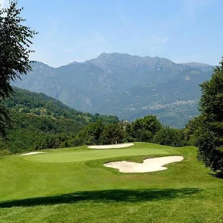 Lejlighed Sleeps 4 Pool Air Con Pianello Del Lario