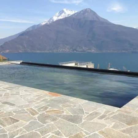 Lejlighed Sleeps 4 Pool Air Con Pianello Del Lario