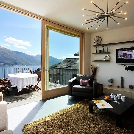 Sleeps 4 Pool Air Con Lejlighed Pianello Del Lario