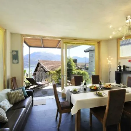 Sleeps 4 Pool Air Con Lejlighed